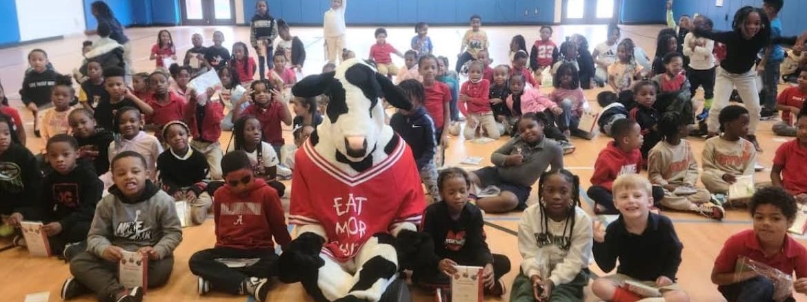McNair Middle & Chick Fil A Read too Students